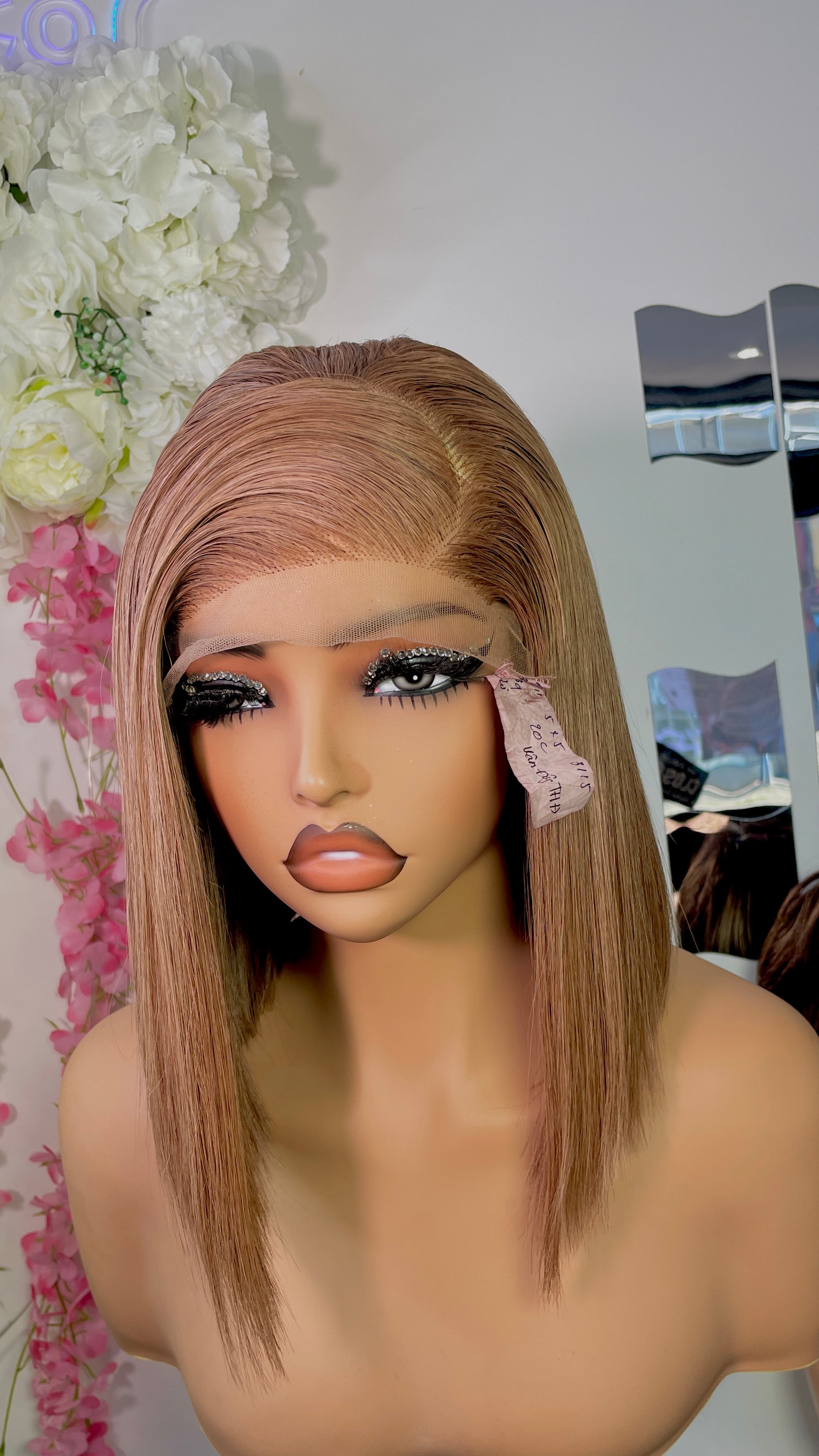 Wig  Kecia Donor Bone straight