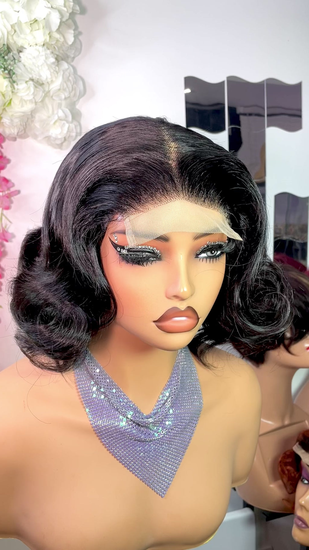 Wig Ella Short Flip Bouncy wig